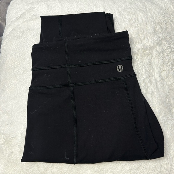 Lululemon mid rise groove pants straight 28” - Picture 2 of 7